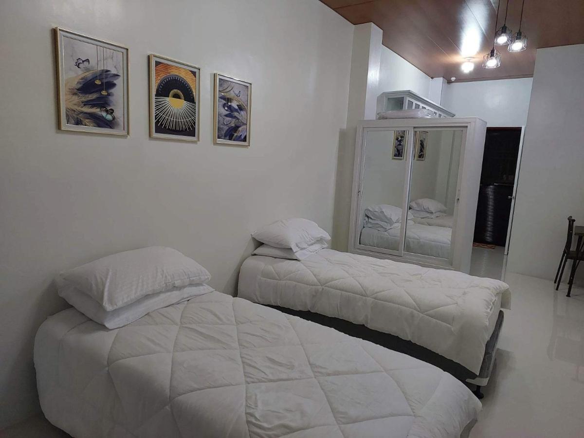 Flb Apartelle Los Banos Los Banos  Εξωτερικό φωτογραφία